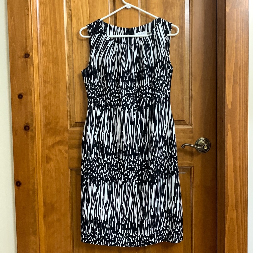 Calvin Klein lined dress, pre worn but excellent condition.